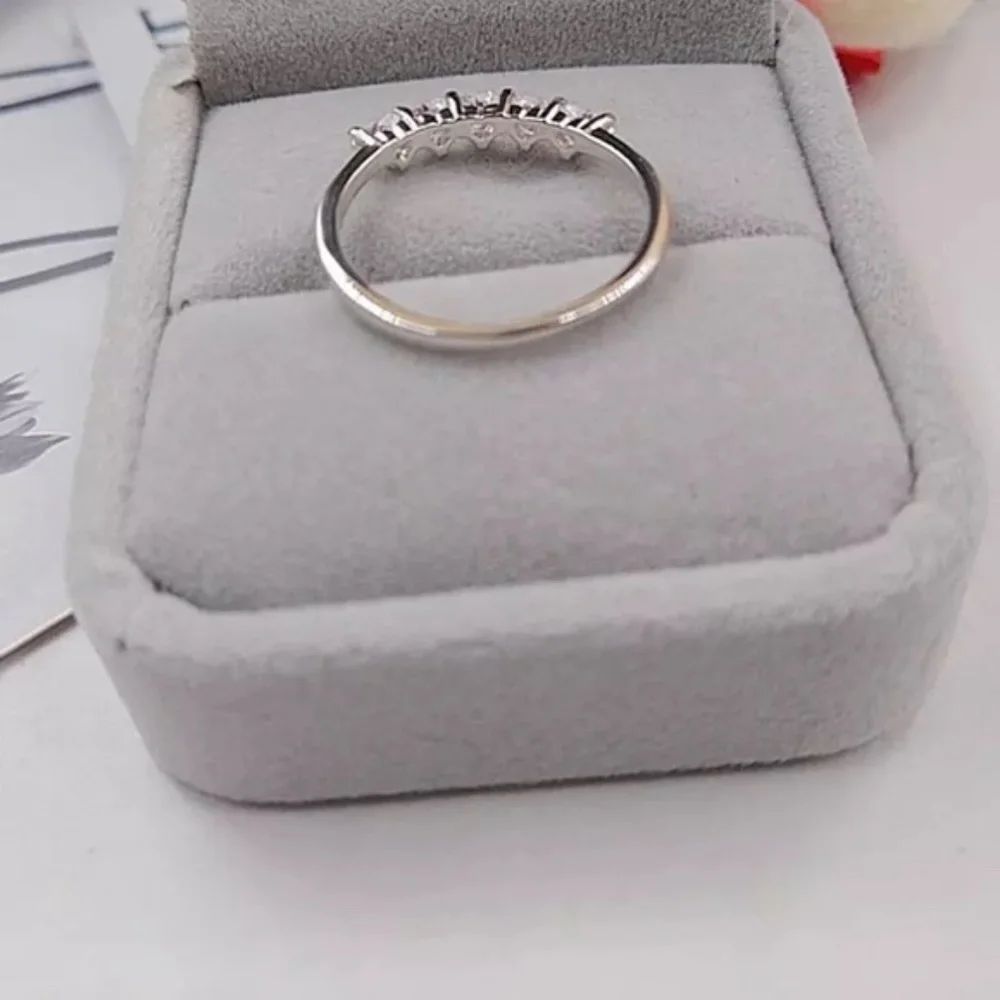 ❤️Heart Shaped Cut 5Pcs 0.5Ct Wedding Diamond Band